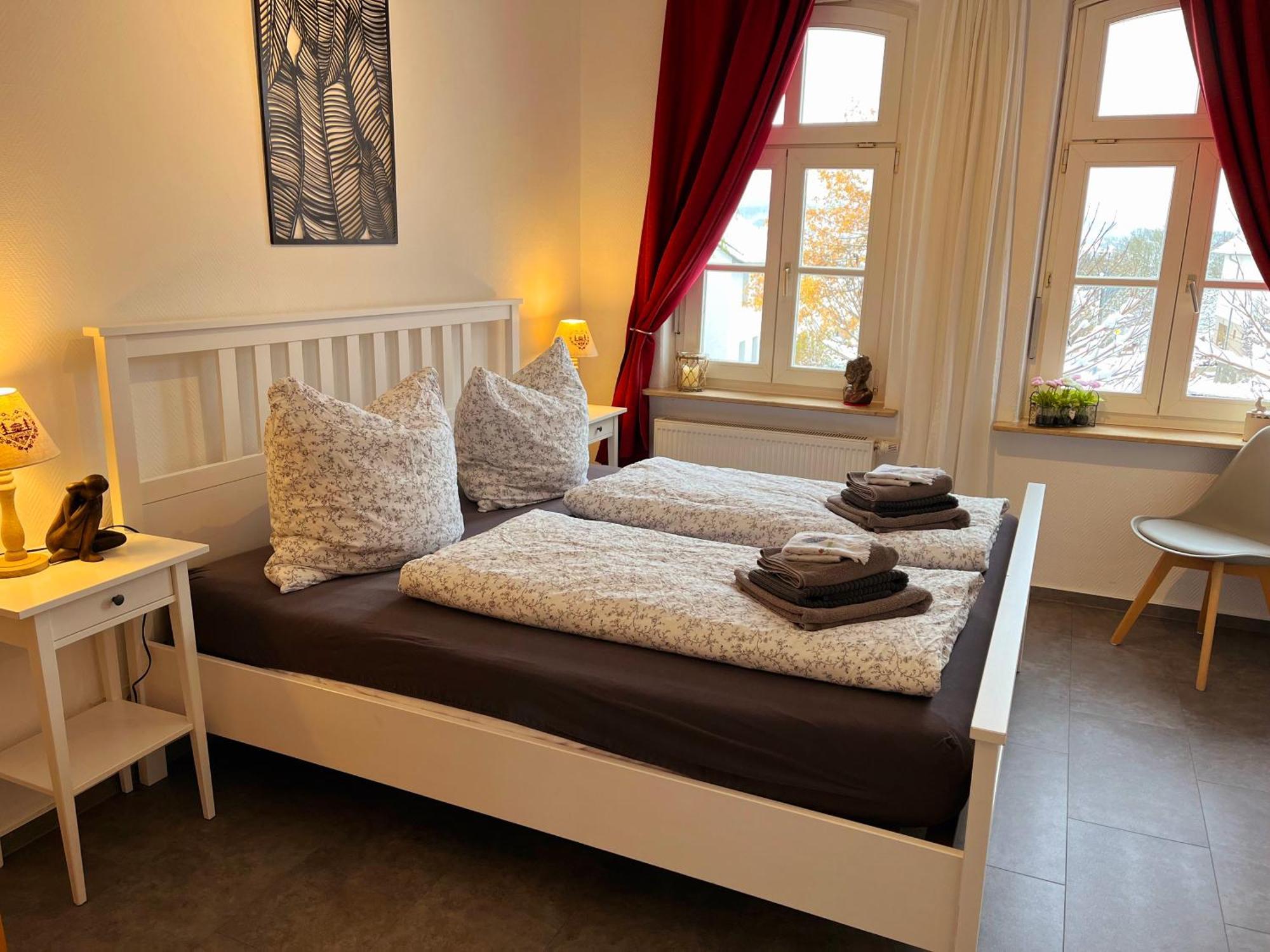 Burghasungen Apartment *